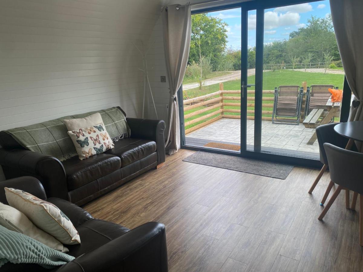Beech Pod Cabin In Beautiful Surroundings 雷克瑟姆 外观 照片