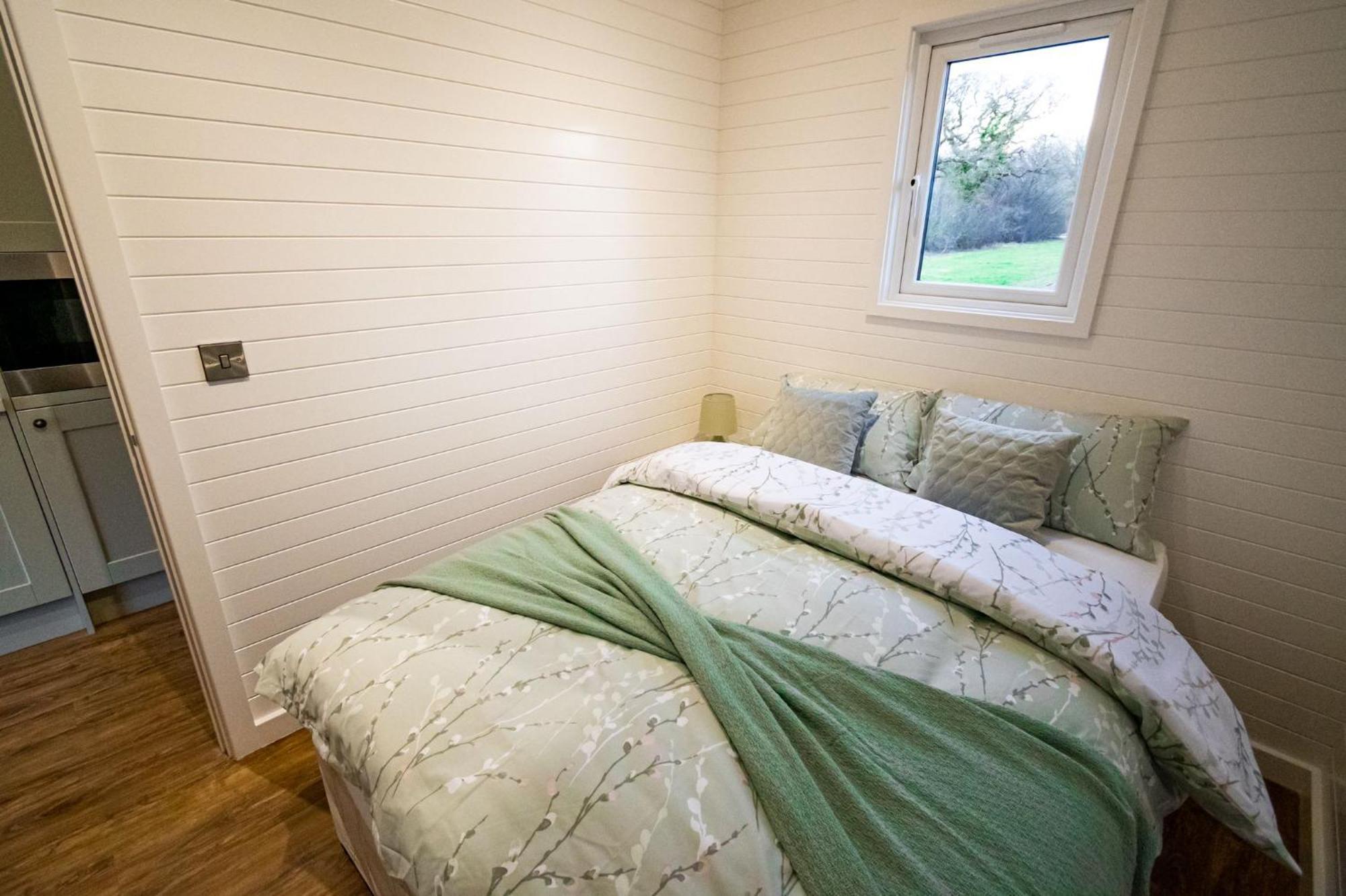 Beech Pod Cabin In Beautiful Surroundings 雷克瑟姆 外观 照片